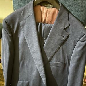 EUC/INDOCHINO DOUBLE BREAST BLUE SUIT SIZE: 52 L
